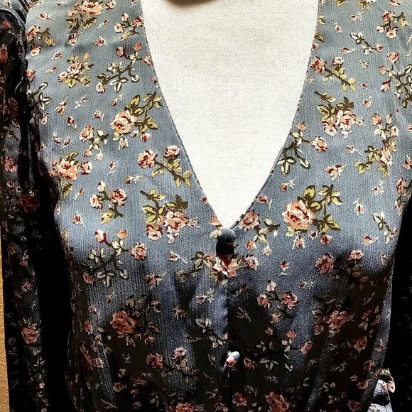 Milk & Honey Teal Floral Smocked Waist M Top Frenchy Boho Retro Ditsy Romantic - Picture 4 of 9